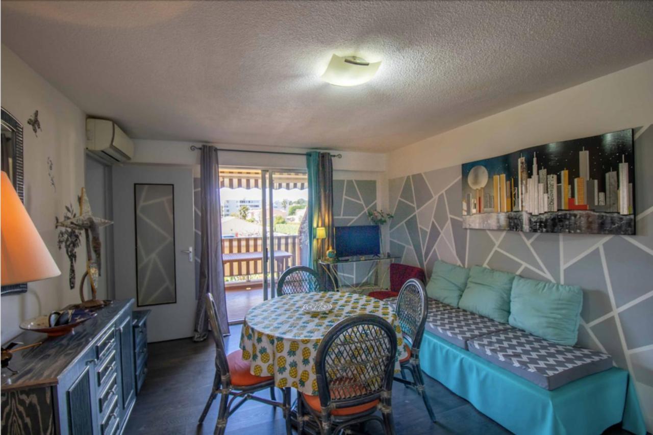 Cosy 35 M2 With Balcony In A Quiet Residence Fréjus Eksteriør bilde